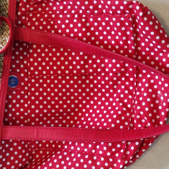 Beautiful wicker tote style purse. - Picture 6 of 8